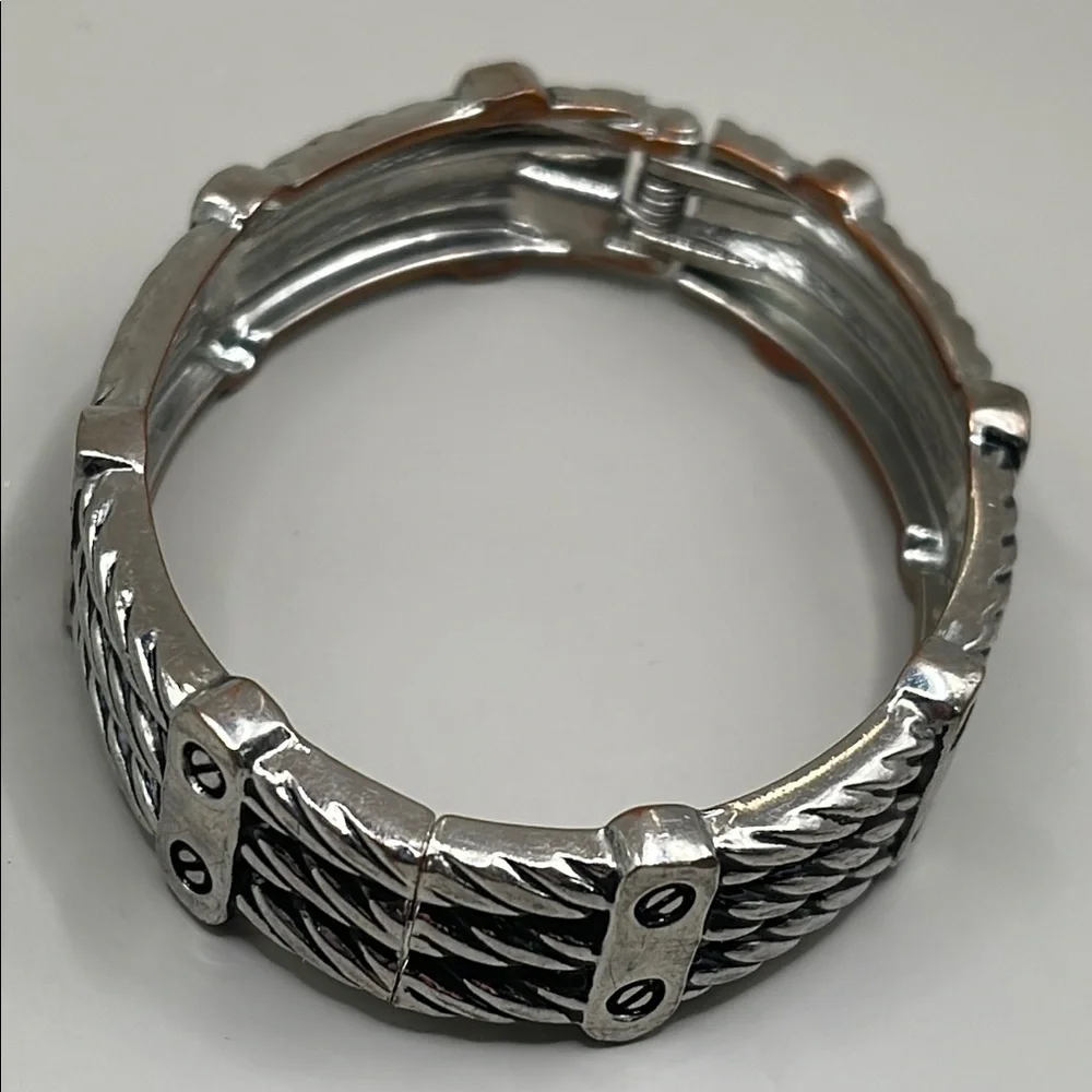 Stylish Silver-Tone twisted braided Cable clamper Bracelet
